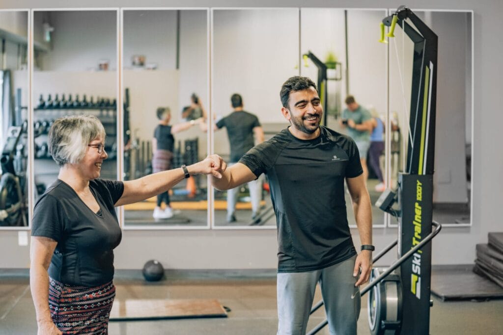 One Hour in the Gym Solves 95% of the Problems We Complain About 2 Kilo Photo Library 572